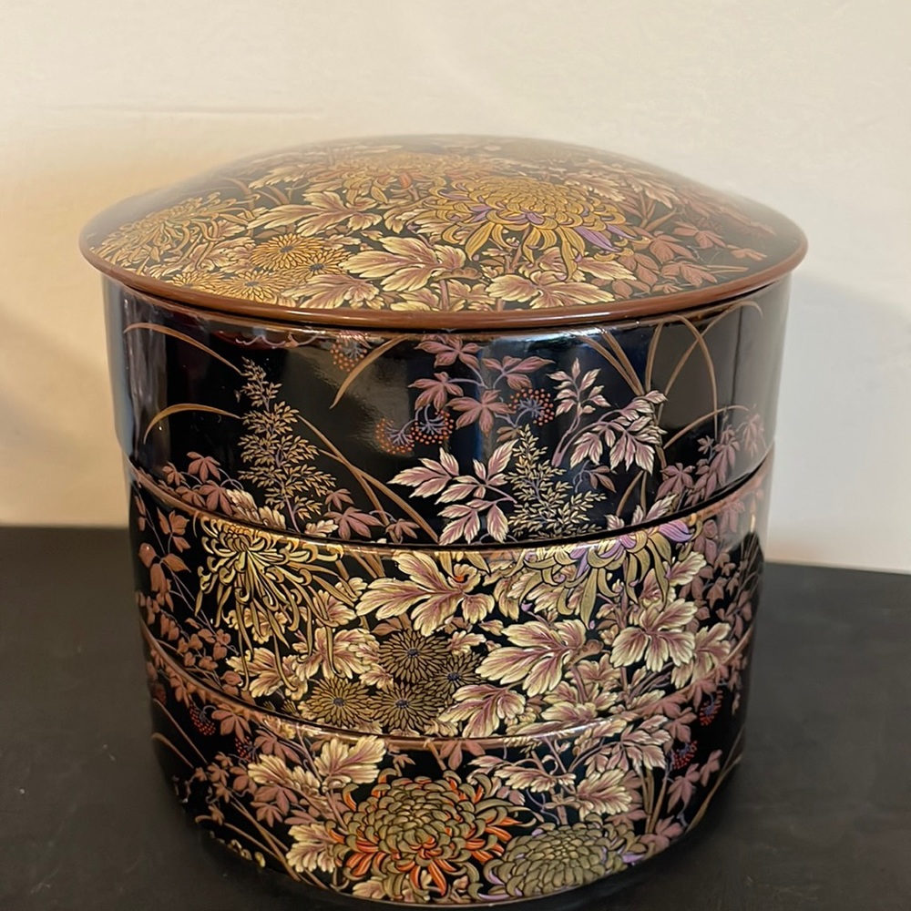 1950's Shibata Japan Black Porcelain 3 Stacking Porcelain Bowls Vintage